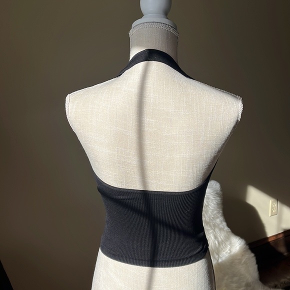 Urban outfitters, halter top, spandex-like material, can be worn as a bra-lette - Picture 2 of 3